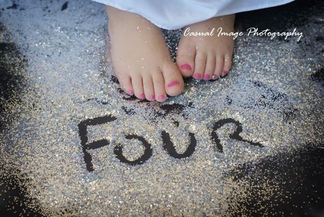 writing in glitter - so cute! // 4 year old birthday session 4 Year Picture Ideas, 5 Year Photoshoot, 6th Birthday Photoshoot Ideas, 4th Birthday Photoshoot Ideas, 5th Birthday Photoshoot Ideas, 4th Birthday Photoshoot, 4th Birthday Pictures, 3rd Birthday Pictures, Bday Pics