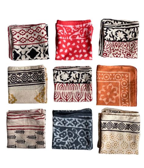 Bandana Wholesale Set of 9 Organic Cotton Bandana Moselle, Bandana Scarf, Paisley Design Scarf, Bulk Bandana, High-quality - Etsy Bandanna Outfits, Quilted Bandana, Bandana Inspiration, Bandana Aesthetic, Outdoor Wear Women, Boho Bandana, Bandanas Men, Bandana Pattern, Vintage Bandana