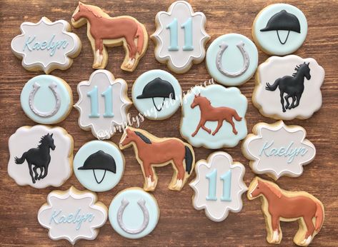 Horse Shaped Cookies, Horse Theme Cookies, Horse Royal Icing Cookies, Horse Birthday Cookies, Equestrian Cookies, Horse Cookies Decorated, Horse Sugar Cookies, Derby Cookies, Cowboy Birthday Cakes