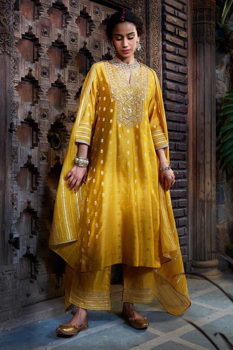 Shop for these amazing collections of Yellow Kurta And Palazzo: Banarasi Chanderi Embroidery Gota Work Set For Women by Kritika Dawar online at Aza Fashions. Banarasi Suit Designs Latest, Chanderi Suits Design, Banarasi Suit Designs, Suits Design Latest, Kurta And Palazzo, Yellow Kurta, Chanderi Dupatta, Embroidery Fashion Detail, Chanderi Kurta