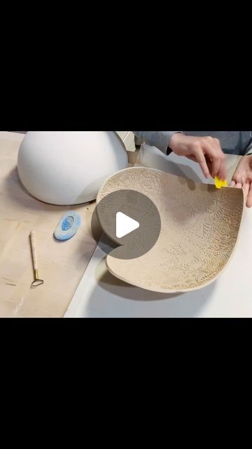 250 likes, 12 comments - pinelake.potteryJanuary 28, 2024 on : "Went down to my studio today not knowing what I wanted to make. I rolled out a big slab and stared at it for a while, thinking I should t..." Ceramic Hand Building Ideas, Hand Build Pottery, Slab Pottery Ideas, Slab Built Pottery, Surface Decorations, Serving Ideas, Clay Inspo, Ceramic Succulent, Pine Lake