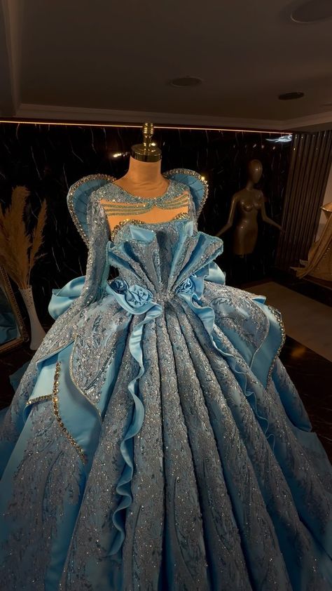 DAMLAKHİ COLLECTİON | Instagram Hellfire Gala, Belle Wedding Dresses, Debut Gowns, Blue Wedding Decorations, Henna Tattoo Designs Hand, Quinceanera Ideas, Princess Prom Dresses, Winnie Harlow, Fashion Vocabulary