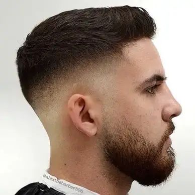 Brushed Up Crew Cut with Skin Fade Crew Cut Fade, Bart Styles, Crew Cut Haircut, Mid Fade Haircut, Men Fade Haircut Short, Mens Medium Length Hairstyles, Haircut Selfie, Photo Hijab, Gents Hair Style