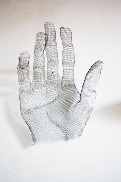 Abstract Hand Sculpture, Hand Wire Sculpture, Wire Hand Sculpture, Hand Sculptures, Mesh Sculpture, Creepy Hand, Santa Sara, Human Body Art, Finger Art