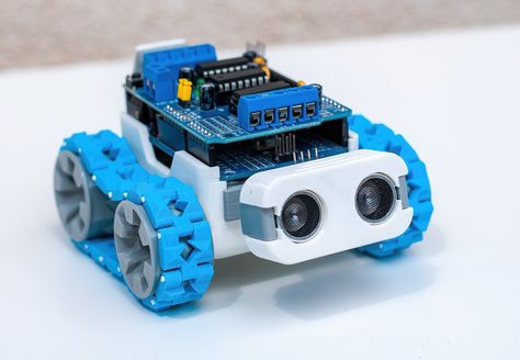 3d Printed Robot, Make A Robot, College Project, Arduino Projects Diy, 3d Toys, College Projects, Diy Tech, Diy Robot, Printer Laser