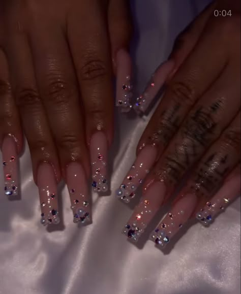 Pearl Diamond Nails, Medium Length Nails With Gems, Rhinestone And Pearl Nails, Pearl Rhinestone Nails, Diamond Tip Nails, Cute Nails With Rhinestones, Nude Diamond Nails, Nails With Gems Rhinestones, Nude Nails With Rhinestones