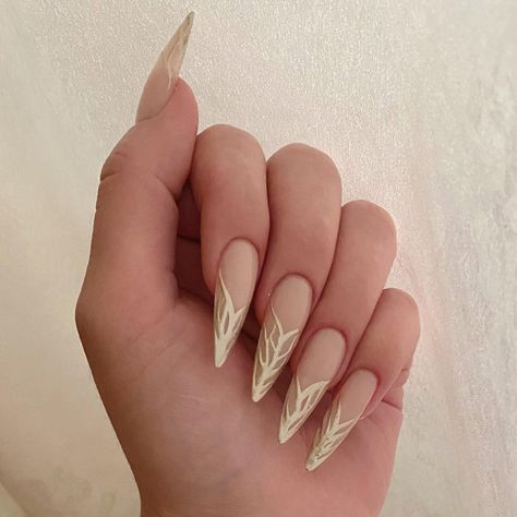 Elf Nails, Elf Cosplay, Smart Auto, Birthday Nails, Nails Designs, Fake Nails, Nails Inspiration, Pretty Nails, Cute Nails