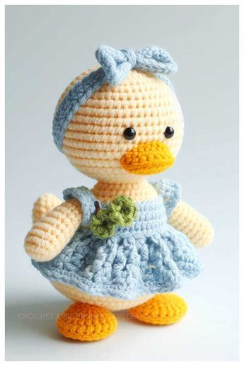 Amigurumi Plush Duck Free Pattern Crochet Aragarumi, Crocheted Ducks, Crochet Duck Pattern Free, Free Crochet Amigurumi Patterns, Crochet Duck, Crochet Feather, Crochet Amigurumi Patterns, Free Crochet Amigurumi, Double Crochet Decrease