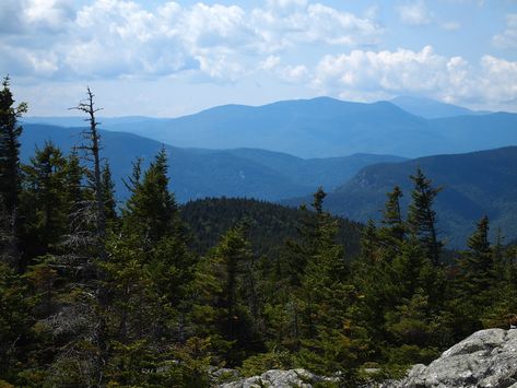 White Mountain National Forest - Speckled Mountain - Maine Trail Finder Maine Aesthetic, Breath Taking Views, Mount Martha, White Mountain National Forest, Natural Heritage, White Mountains, Trail Maps, Travel South, White Mountain