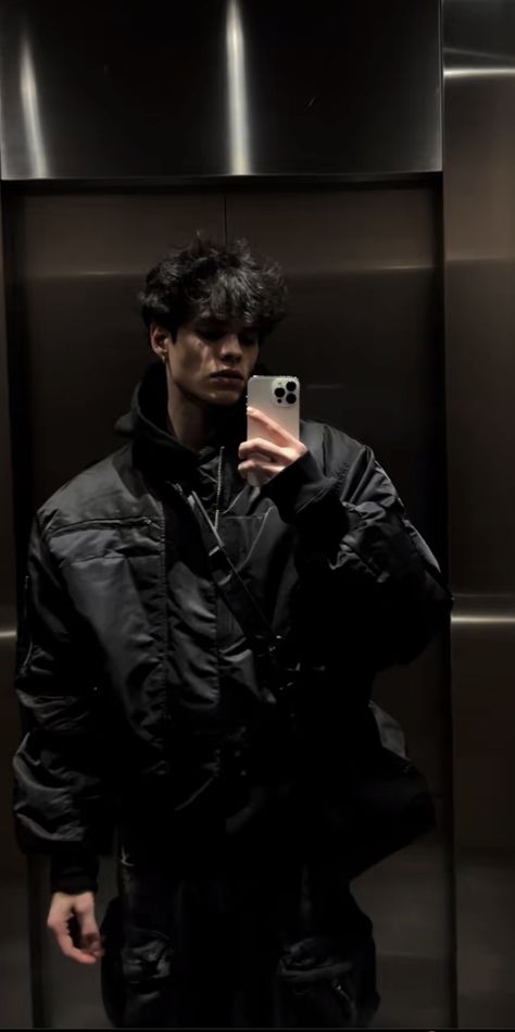 Bad Guy Outfits, Scorpio Aesthetic Outfit Male, Starboy Outfit Ideas Men, Dark Masculine Outfits, Star Boy Aesthetic Outfit Men, Bad Boy Aesthetic Outfits Men, Dark Grunge Outfits Men, Male Instagram Ideas, Black Cat Boy