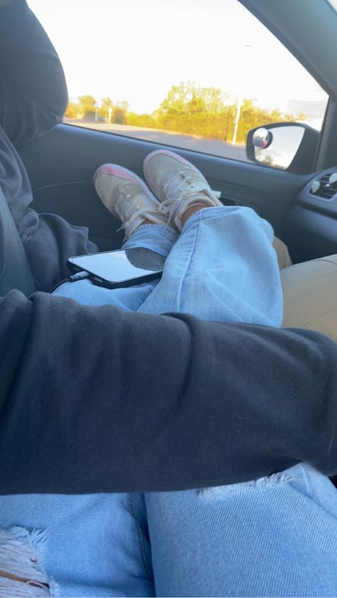 Relationship Goals In Car, Car Boyfriend Relationship Goals, Aesthetic Couple Pictures In Car, Car Couples Aesthetic, Couple Picture In Car, Couple Car Astethic, In Car Couple Pictures, Car Photos With Boyfriend, Car With Couple