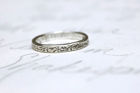 Stoneless band Stoneless Wedding Ring, Engraved Silver Wedding Band, Floral Engraved Ring, Ring With Vines, Stoneless Engagement Ring, Rings Vintage Boho, Ring Engraving, Leaf Wedding Band, Summer Rings