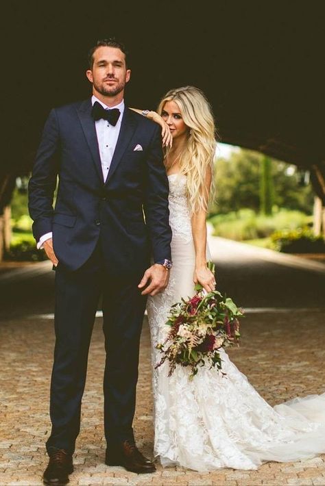 The Wedding Bliss, Navy Suit Wedding, Wedding Tux, Groom Wedding Attire, Wedding Suits Groom, Mermaid Wedding Dresses, Wedding Groomsmen, Gorgeous Couple, Wedding Photos Poses