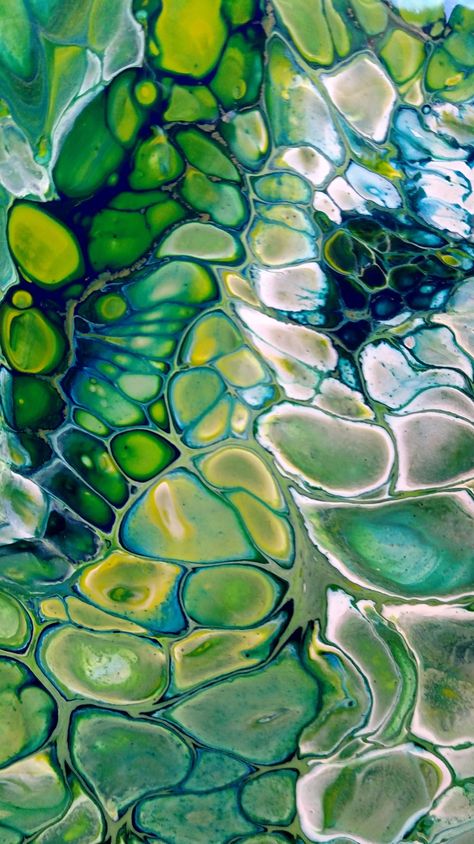 Water Pouring Aesthetic, Cells Aesthetic, Plakat Design Inspiration, Cells Art, Pouring Acrylic Paint, Cell Art, Fluid Art Painting, Bio Art, Fluid Design