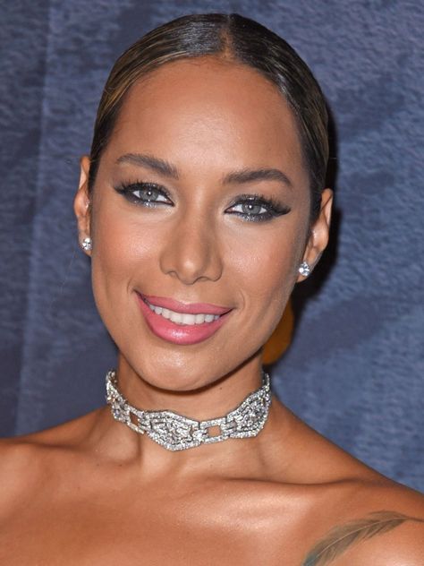 Leona Lewis Leona Lewis, Your Music, Signature Style, Singer Songwriter, Beyonce, Songwriting, Choker Necklace, Google Search, Makeup