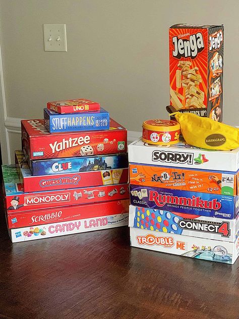 Board Games For Family, Friend Game Night, Best Family Board Games, Best Board Games, Bored Games, Game Night Parties, Board Game Night, Family Board, Family Board Games