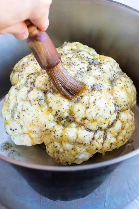 Garlic And Herb Sauce, Roasted Cauliflower Head, Easy Healthy Side Dishes, Roasted Cauliflower Recipe, Oven Roasted Cauliflower, Whole Roasted Cauliflower, Cauliflower Recipe, Healthy Side Dish, Herb Sauce