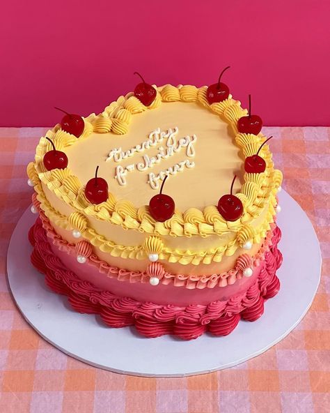 Tequila Cake, 24th Birthday Cake, Sweet 13, 21th Birthday, Bachelorette Cake, Vintage Cakes, Heart Shaped Cakes, 30th Bday, Cake Inspo