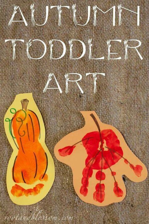 Toddler Fall Art Halloweenpyssel Barn, Høstaktiviteter For Barn, Fall Crafts For Toddlers, Footprint Crafts, Fall Preschool, Footprint Art, Handprint Crafts, Daycare Crafts, Fall Crafts For Kids