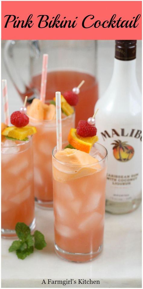 Resep Koktail, Malibu Drinks, Backyard Gathering, Easy Alcoholic Drinks, Alcholic Drinks, Sweet Cocktails, Liquor Drinks, Cocktail Sauce, Boozy Drinks