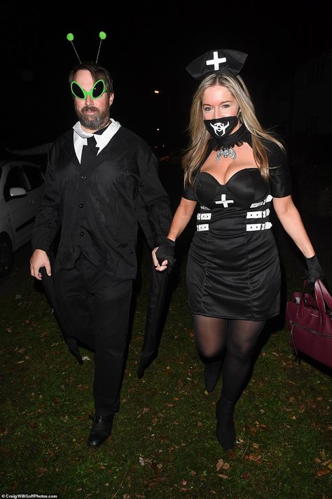 Hand-in-hand: David Mitchell sported quirky green sunglasses and matching antennas as he joined his wife Victoria Coren, who was dressed as a naughty nurse David Mitchell Victoria Coren, Victoria Mitchell, Victoria Cohen, Victoria Coren, Mitchell And Webb, Spooky Outfits, Shirley Ballas, Fatherless Behavior, House Of Horrors