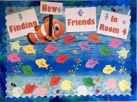 Welcome bulletin board PreK Finding Dory Nemo Finding Nemo Bulletin Board Ideas, Nemo Bulletin Board Ideas, Finding Nemo Classroom Theme, Finding Nemo Classroom, Finding Nemo Bulletin Board, Nemo Bulletin Board, Nemo Decorations, Classroom Family Tree, Finding Nemo Quotes