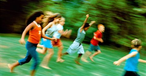 Running Games For Kids: 10 Children's Games That Make Exercise Fun Kids Relay Races, Indoor Group Games, Group Games For Kids, Kids Races, Playground Games, Fun Outdoor Games, Relay Races, Outdoor Games For Kids, Kids Moves