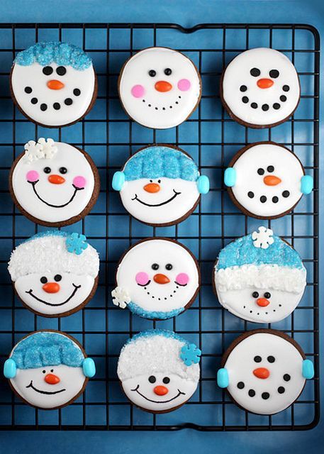 Cookies بيتي فور, Jul Kaka, Cookies Packaging, Snowman Cookies, Cookies Christmas, Snowman Faces, Xmas Cookies, Christmas Sweets, Christmas Sugar Cookies