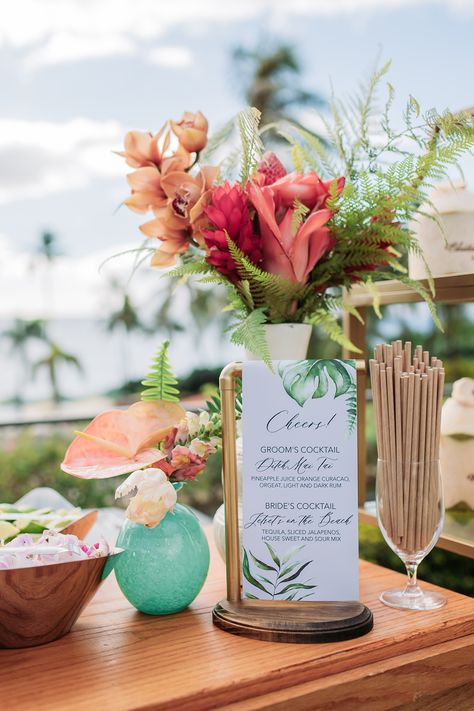 Tropical Wedding Ideas, Tropical Wedding Theme, Beach Wedding Ceremony, Tropical Wedding Decor, Wedding Reception Seating, Beach Wedding Colors, Cocktail Hour Wedding, Tropical Wedding Flowers, Tropical Bridal Showers