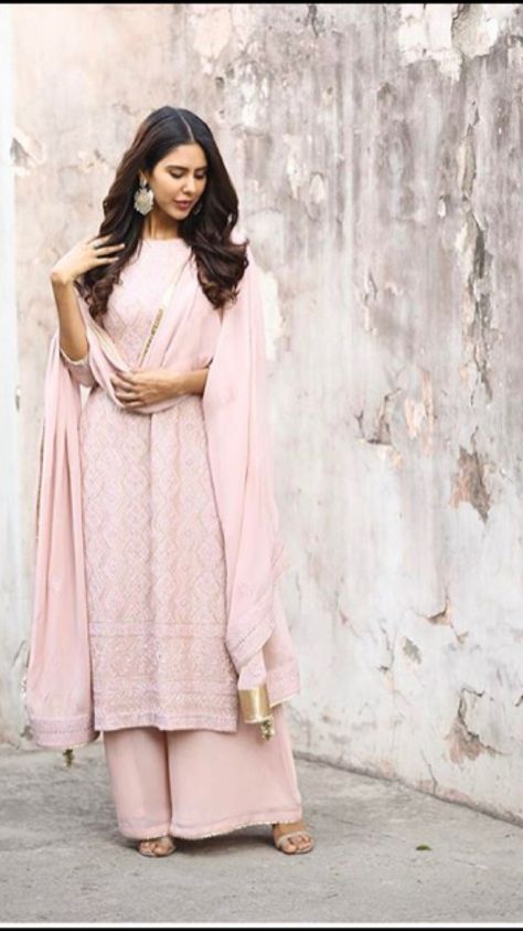 Sonam Bajwa palazzo suit Punjabi Clothes, Two Piece Evening Dresses, Sonam Bajwa, Fashion Factory, Marriage Ideas, Desi Dress, Girl Guide, Bridal Lehenga Collection, Punjabi Outfits