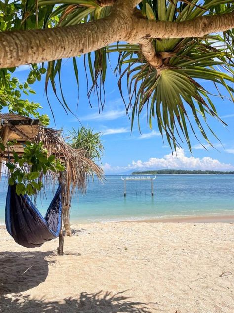 Underwater Sculpture, Flamingo Hotel, Gili Islands, Western Restaurant, Island Villa, Gili Trawangan, Sewage System, Gili Island, Fast Boats