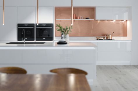 Handleless Kitchen Cabinets, Kitchen Splashback Designs, Wren Kitchens, Wren Kitchen, Rose Gold Kitchen, Handleless Kitchen, Kitchen Planner, Kitchen Splashback, Gold Kitchen