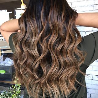 Soft Balayage, Balayage Hair Dark, Light Hair Color, Balayage Brunette, Brown Hair With Highlights, Balayage Highlights, Hair Color Dark, Hair Painting, Light Hair