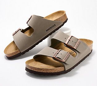 Birkenstock Slides Rubber, Burcanstocks Shoes, Women’s Birkenstocks, Cute Birkenstocks, Berkinstock Sandals Outfit, Berkin Stocks, Burken Stocks, Birkin Stocks, Summer Shoes 2024