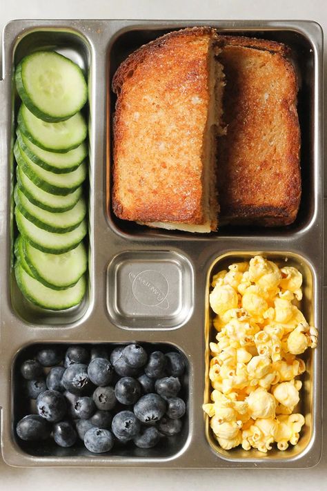 Bento Lunch Ideas, Bento Box Lunch Ideas, Box Lunch Ideas, Bento Box Ideas, Easy Lunches For Kids, Kids Lunch Box Meals, Kids Lunch Ideas, Picky Toddler Meals, School Lunch Recipes