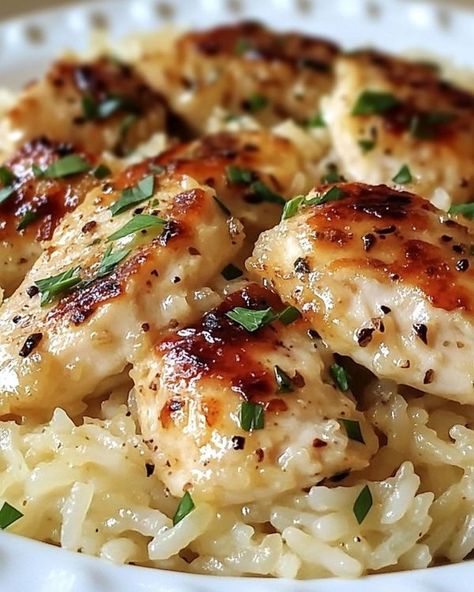 Chicken Scampi With Garlic Parmesan Rice, Garlic Parmesan Rice, Rice In Crockpot, Chicken Scampi Recipe, Parmesan Rice, Chicken Scampi, Chicken Ideas, Garlic Parmesan Chicken, One Pot Chicken