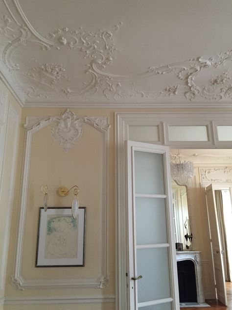 Pastel Rococo Bedroom, Parisian Molding, Parisian Wall, Rococo Interior, Parisian Bedroom, Paris Interiors, French Theme, Pastel Walls, Wall Molding