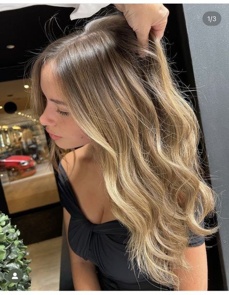 Light Brunette Hair, Summer Blonde Hair, Brown Hair Inspo, Brunette Hair With Highlights, Dirty Blonde Hair, Honey Blonde Hair, Hair Done, Brown Hair Balayage, Blonde Hair Inspiration