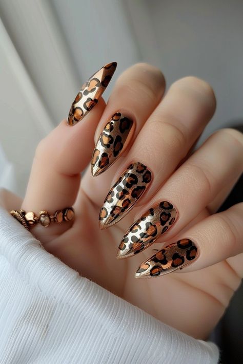 Glamour Nails Designs, Metallic Nail Colors, Statement Nails, Leopard Nail Designs, Crackle Nails, Cheetah Nail Designs, Chrome Nail Art, Cheetah Nails, Nail Effects