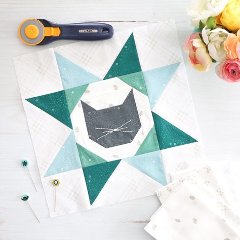 Cat Quilt Block, Cat Quilts, Cat Quilt Patterns, Keepsake Quilting, Quilt Block Patterns Free, Dog Quilts, Animal Quilts, Cat Quilt, Quilt Block Pattern