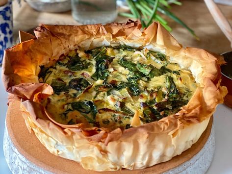 Filo Pastry Recipes Savoury, Filo Pastry Pie, Spinach Leek, Quiche With Spinach, Filo Pastry Recipes, Clodagh Mckenna, Phyllo Recipes, Filo Pastry, Pastry Pie