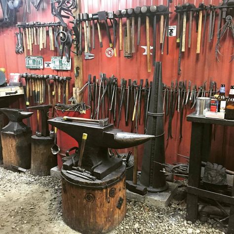 A well needed day away from the shop. Back to work tomorrow #blacksmithshop #anvil #beer #blacksmith #tools #shoptime #maker Blacksmith Workshop, Diy Forge, Forging Tools, Blacksmith Forge, Blacksmith Tools, Blacksmith Projects, Metal Workshop, Blacksmith Shop, La Forge