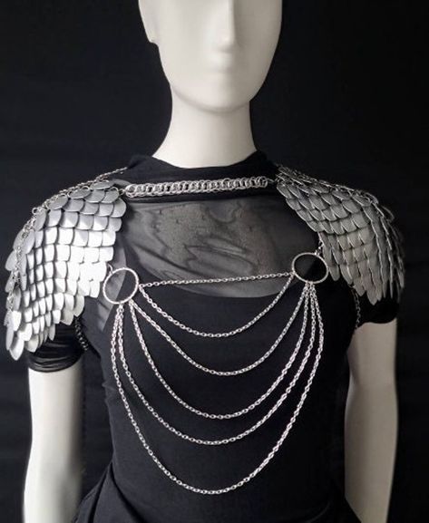 Scalemail Armor, Dress Festival Outfit, Warrior Fashion, Outfit Corset, Chainmail Top, Rave Costume, Dragon Fairy, Scale Mail, Viking Dragon