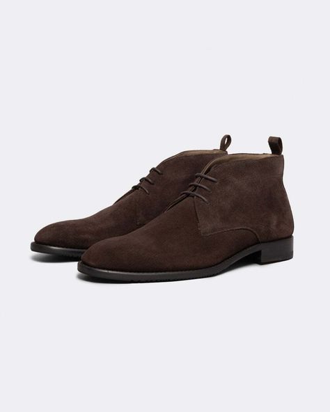 eBay Store Design by Visualsoft Oliver Sweeney Farleton Suede Mens Boot From £92.95 RRP £169.00 | You Save £76.05 Ask a Question Description Delivery & Returns This classic chukka boot is made from suede on a formal last. The upper has clean lines and a handy back pull tab. Includes a half-leather lining and leather cushioned inner heel pad. The upper is Blake stitched to a leather sole with an additional rubber forepart on top for extra practicality. Blake Stitched Construction Leather lining Suede Upper Leather sole with rubber forepart Heel pull tab       Delivery Info We endeavour to process your order same working day of receipt. All items are then dispatched by carrier (or if appropriate Royal Mail). UK Orders  Free Standard Delivery (2-3 working days) or Just £4.95 Next Day Express Mens Brown Loafers, Folding Jeans, Mens Suede Boots, Mens Leather Loafers, Mens Chukkas, Men Shoes Formal, Suede Chukka Boots, Suede Chukkas, Chukka Boots Men