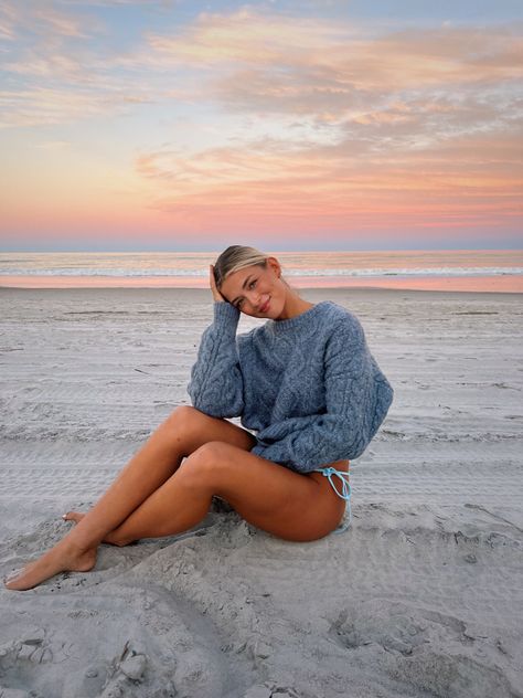 Oversized Knit Sweater, Beach Poses, Sweater Weather, Knit Sweater, The Sun, The Beach