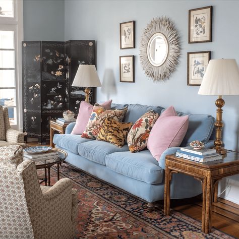 Throw Pillows - Everything You Need to Know - Laurel Home Cr Laine Furniture, Magnolia Fabrics, Blue Couch, How To Clean Pillows, Yellow Sofa, Corner Sofa Set, Blue Sofa, Fabric Houses, Traditional Interior