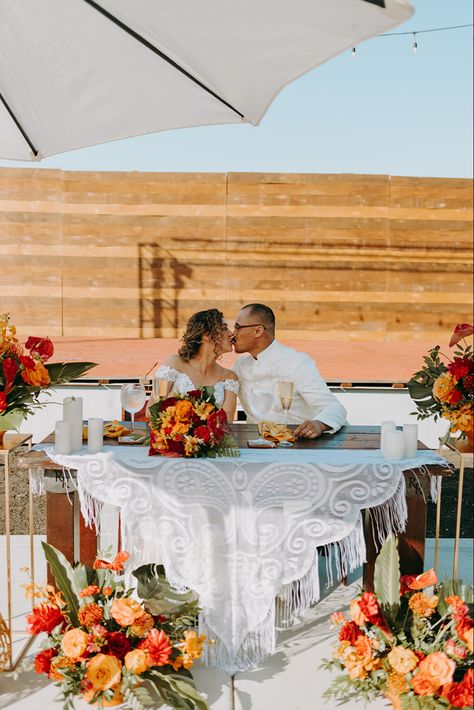 Charro Wedding Ideas, Mexican Table Setting, Mexican Style Wedding, Spanish Style Weddings, Mexican Wedding Decorations, Charro Wedding, Sweet Heart Table, Mexican Theme Party Decorations, Mexican Inspired Wedding