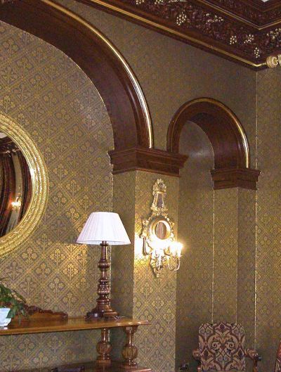 Choosing Victorian Style Wallpaper | The Victorian Emporium Victorian Style Wallpaper, Victorian Living Room Decor, Historical Wallpaper, Victorian House Renovation, Victorian Rooms, Victorian Renovation, Traditional Radiators, Victorian Living Room, Victorian Kitchen