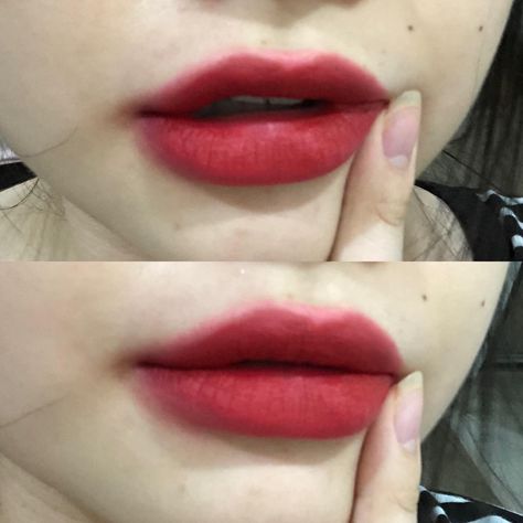 Natural Red Lips Aesthetic, Smudged Red Lipstick, Smudged Lipstick Aesthetic, Red Lip Aesthetic, Small Lips Makeup, Small Lips Aesthetic, Red Lips Aesthetic, Red Lips Outfit, Natural Red Lips