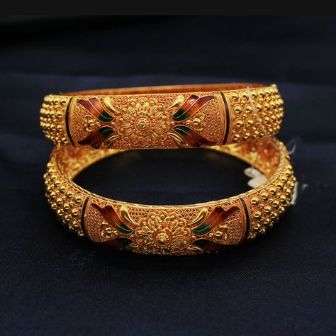 Gold Bangle Indian, 22k Gold Bangles, Gold Bangles Indian, Unique Bangle, Handmade Gold Jewellery, Bangles Indian, Bracelet Online, Bangle Designs, Gold Bangle Bracelet